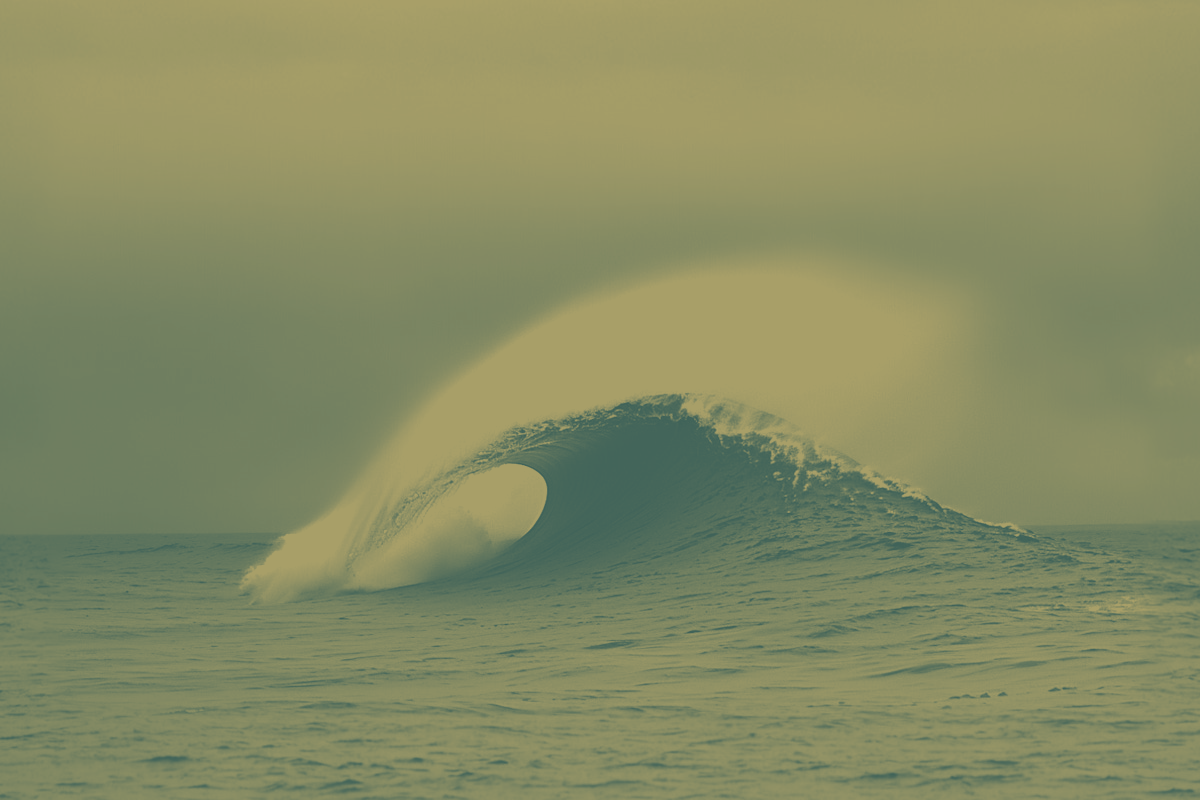 A wave building before it breaks, representing the self-reinforcing cycle of decision escalation in leadership